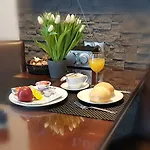 Aparthotel Triumph 4*