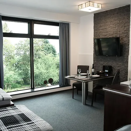 Triumph Hotel apartamentowy 4*